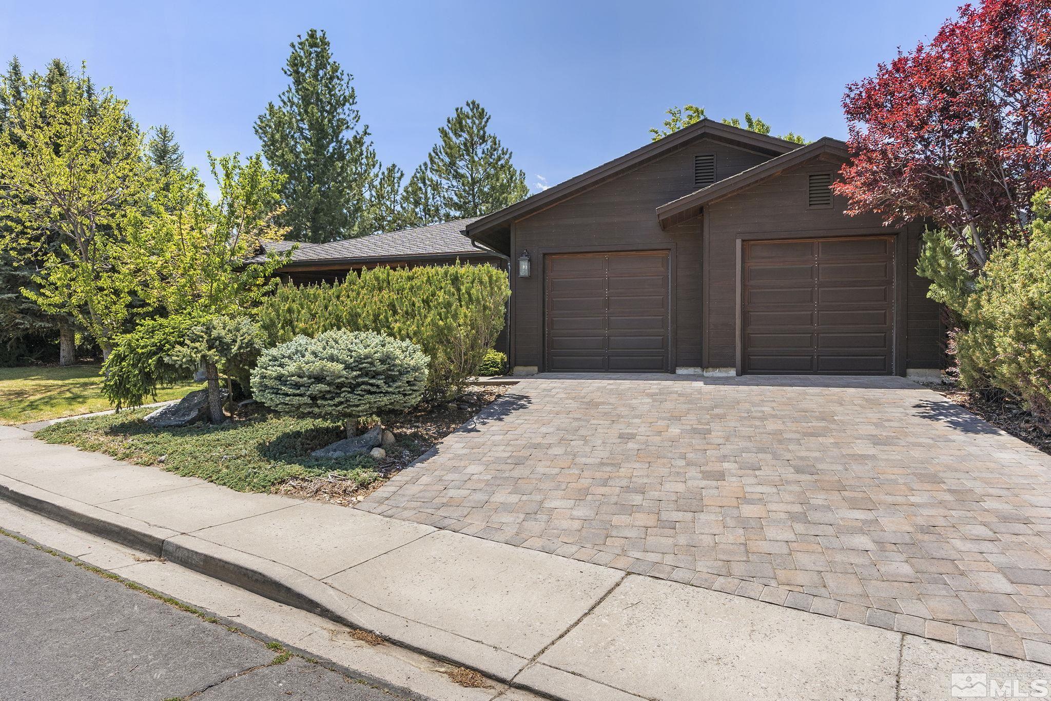 3640 Hemlock Way Reno, NV 89509 - Photo 2 of 25 Photo 2