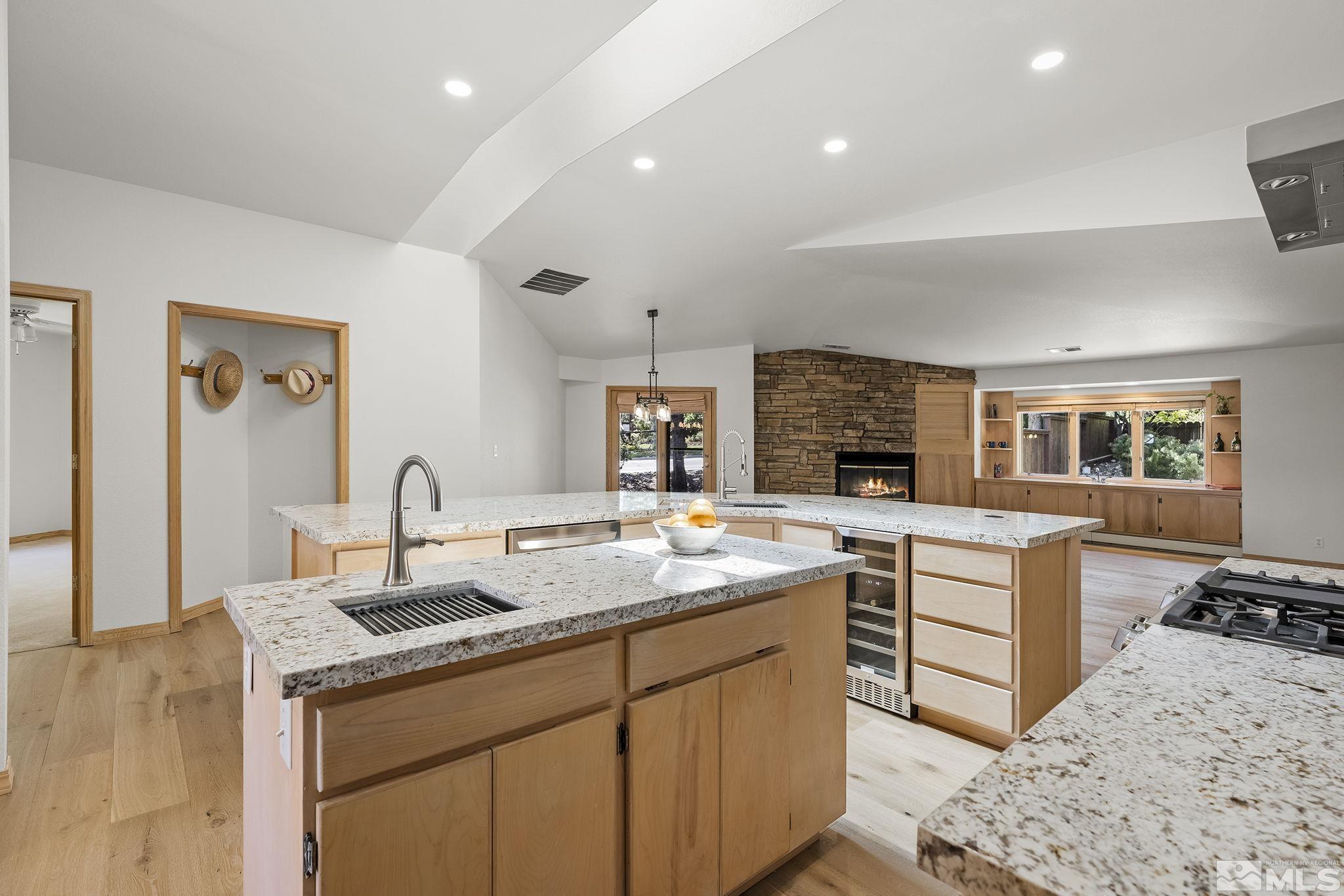 3640 Hemlock Way Reno, NV 89509 - Photo 9 of 25 Photo 9