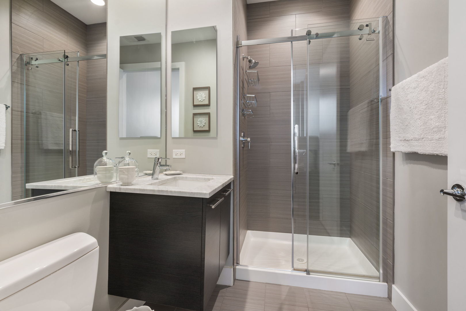 18 North Carpenter Street, Unit PHS Chicago, IL 60607 - Photo 21 of 30 Gallery Image 21