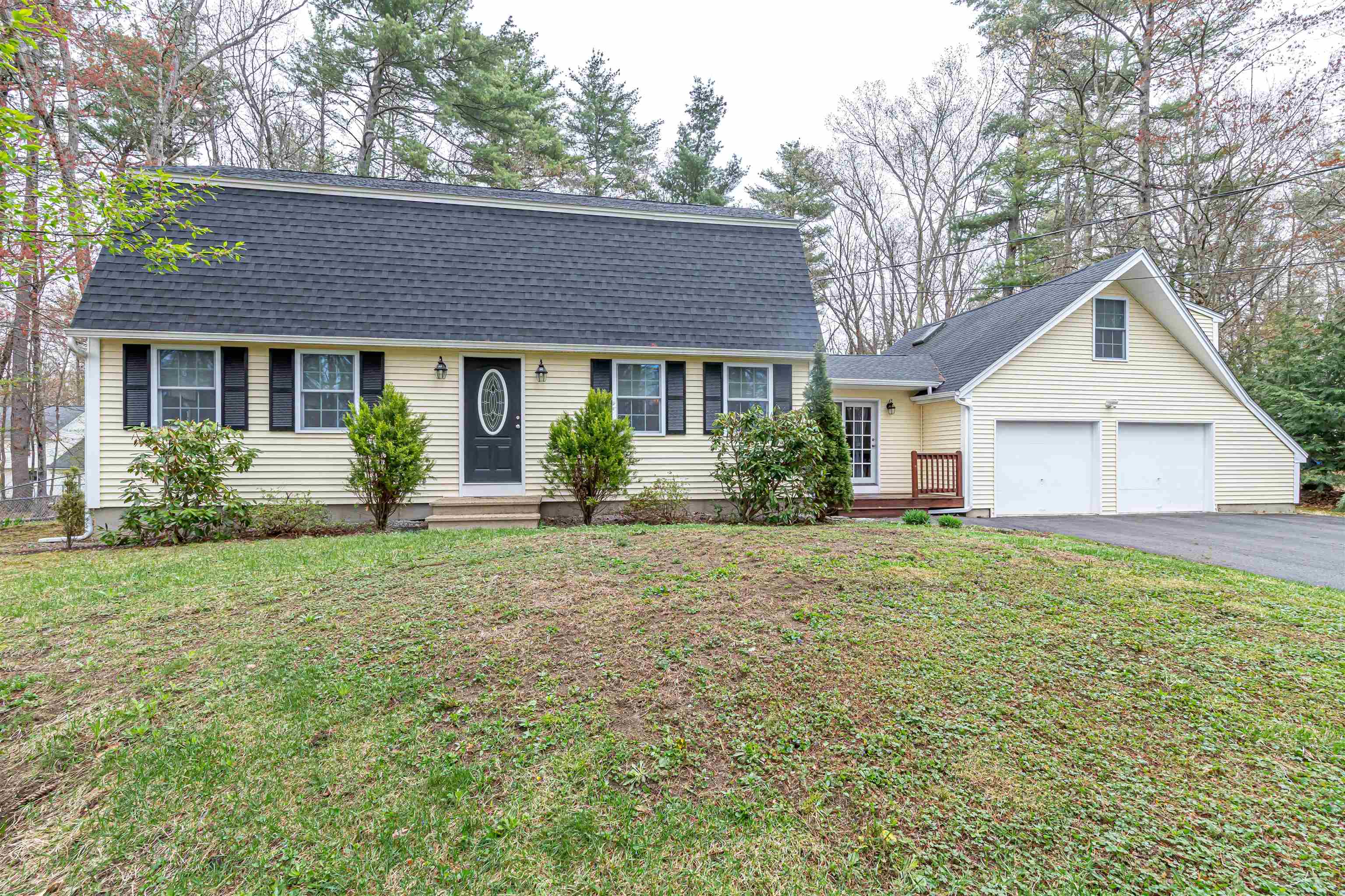 8 Mason Road Merrimack, NH 03054 - Photo 1 of 59 Gallery Image 1