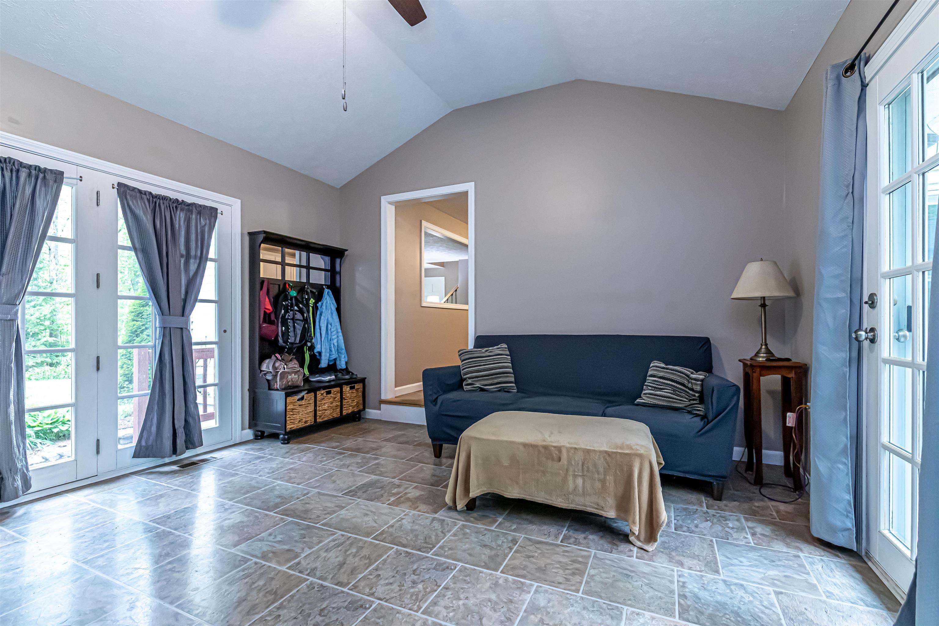 8 Mason Road Merrimack, NH 03054 - Photo 5 of 59 Gallery Image 5