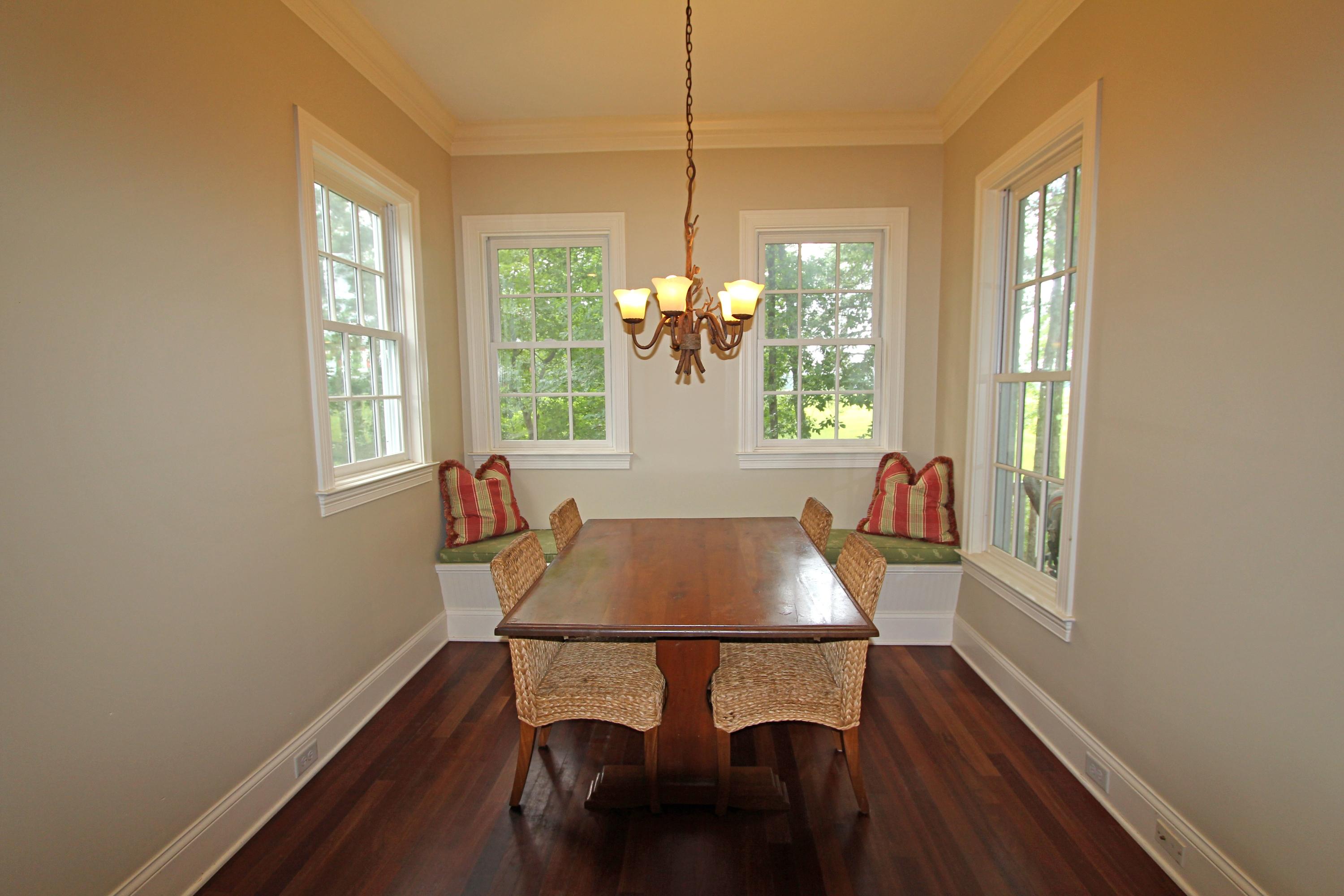 15 Frogmore Road Mount Pleasant, SC 29464 - Photo 6 of 24 With window seat