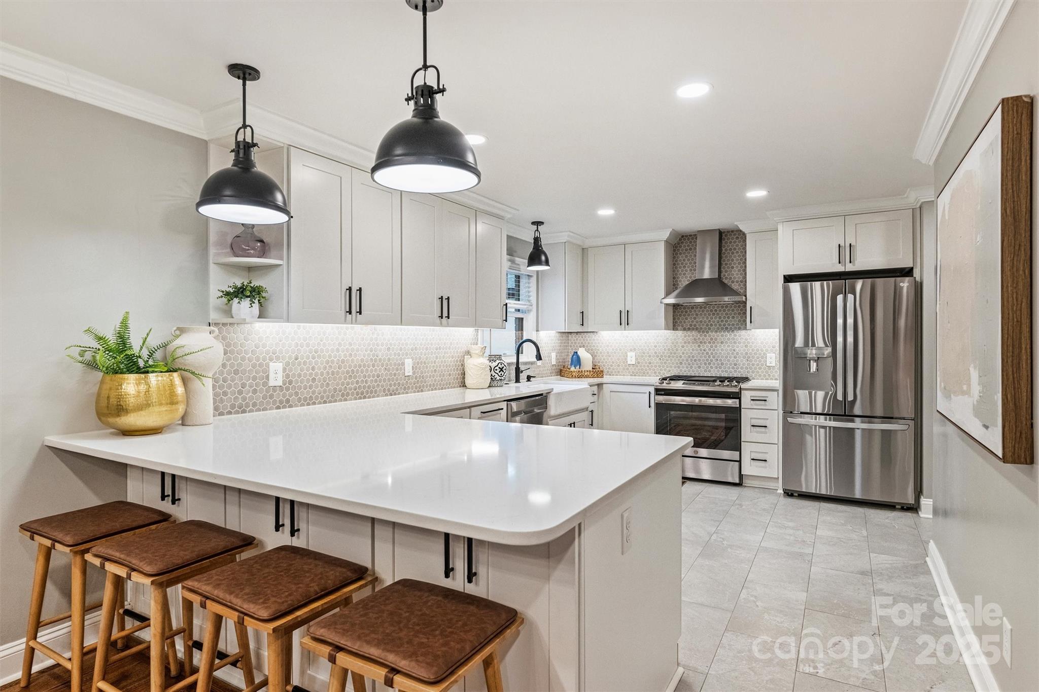500 Lansdowne Road Charlotte, NC 28270 - Photo 10 of 40 Gallery Image 10