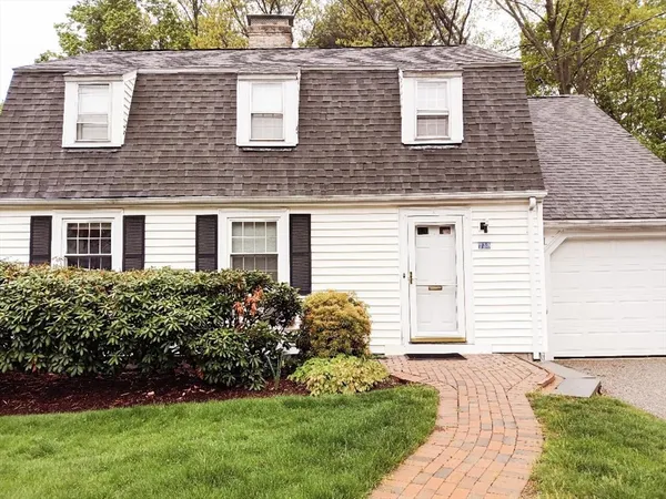 $5,200 | 133 Winslow Road, Unit 133, Waban, MA 02468