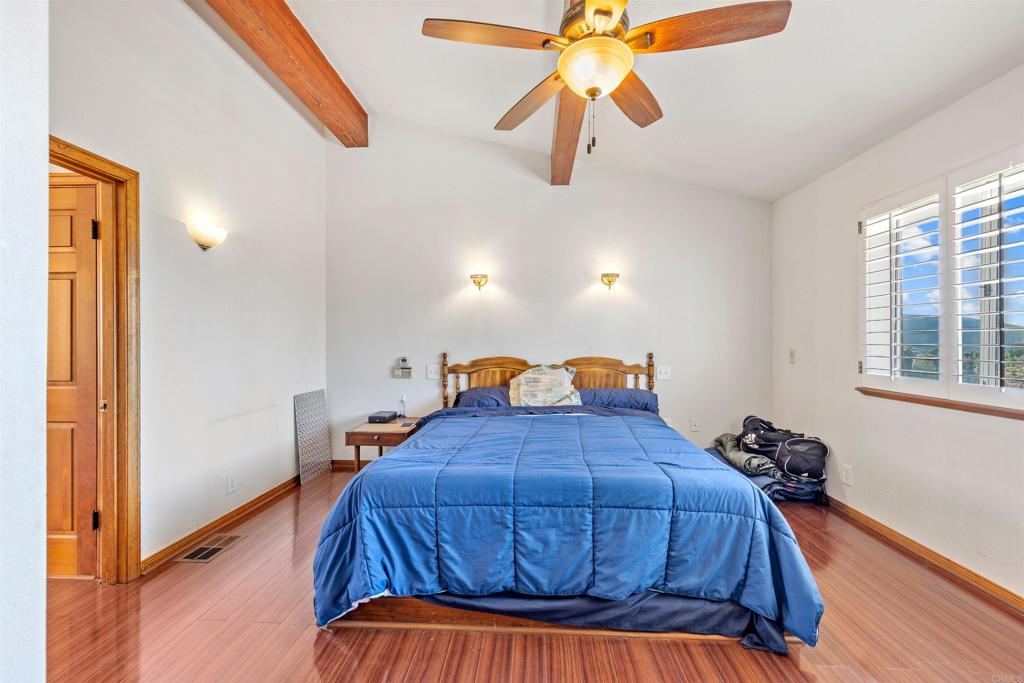 3829 Silverleaf Lane Vista, CA 92084 - Photo 20 of 73