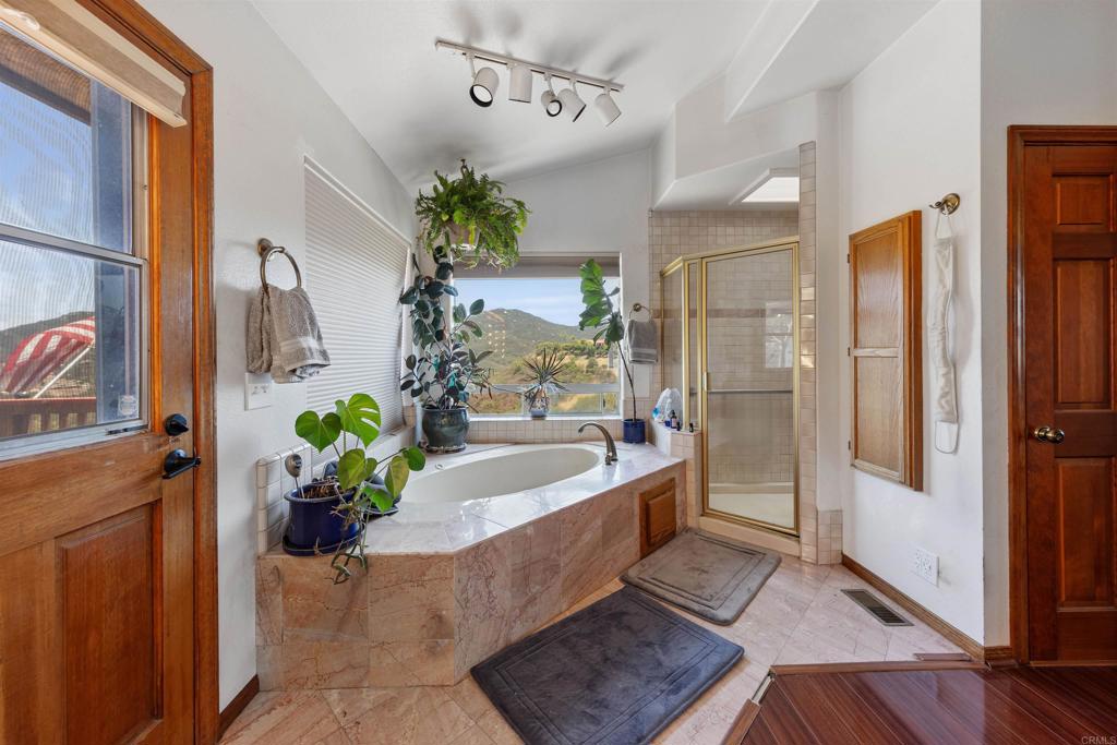 3829 Silverleaf Lane Vista, CA 92084 - Photo 24 of 73