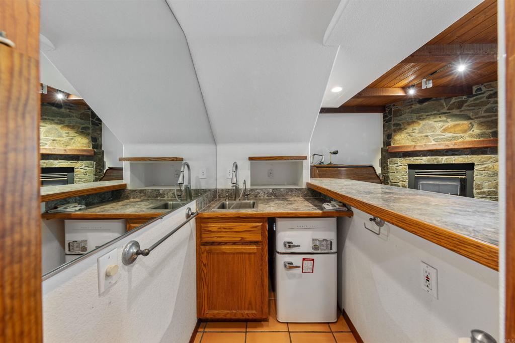 3829 Silverleaf Lane Vista, CA 92084 - Photo 33 of 73