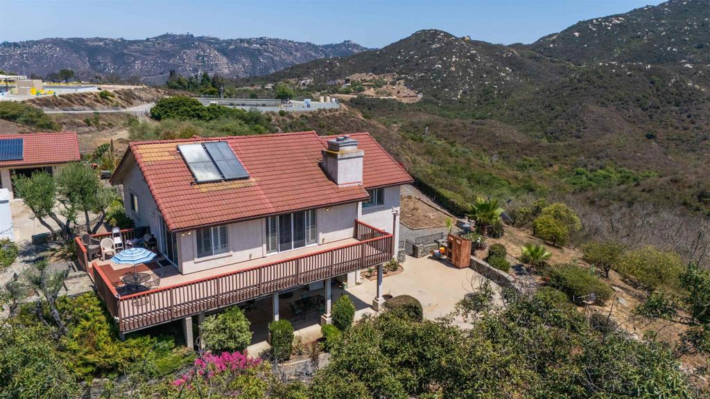 3829 Silverleaf Lane Vista, CA 92084 - Photo 71 of 73