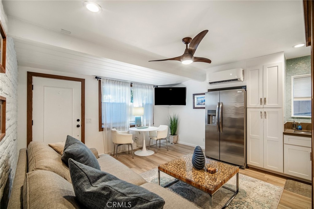 33921 Robles Drive, Unit C Dana Point, CA 92629 - Photo 6 of 17 a living room with furniture