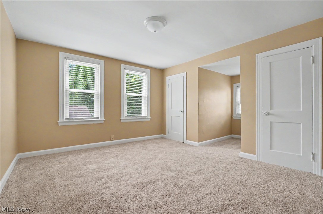 6341 Clingan Road Youngstown, OH 44514 - Photo 15 of 35
