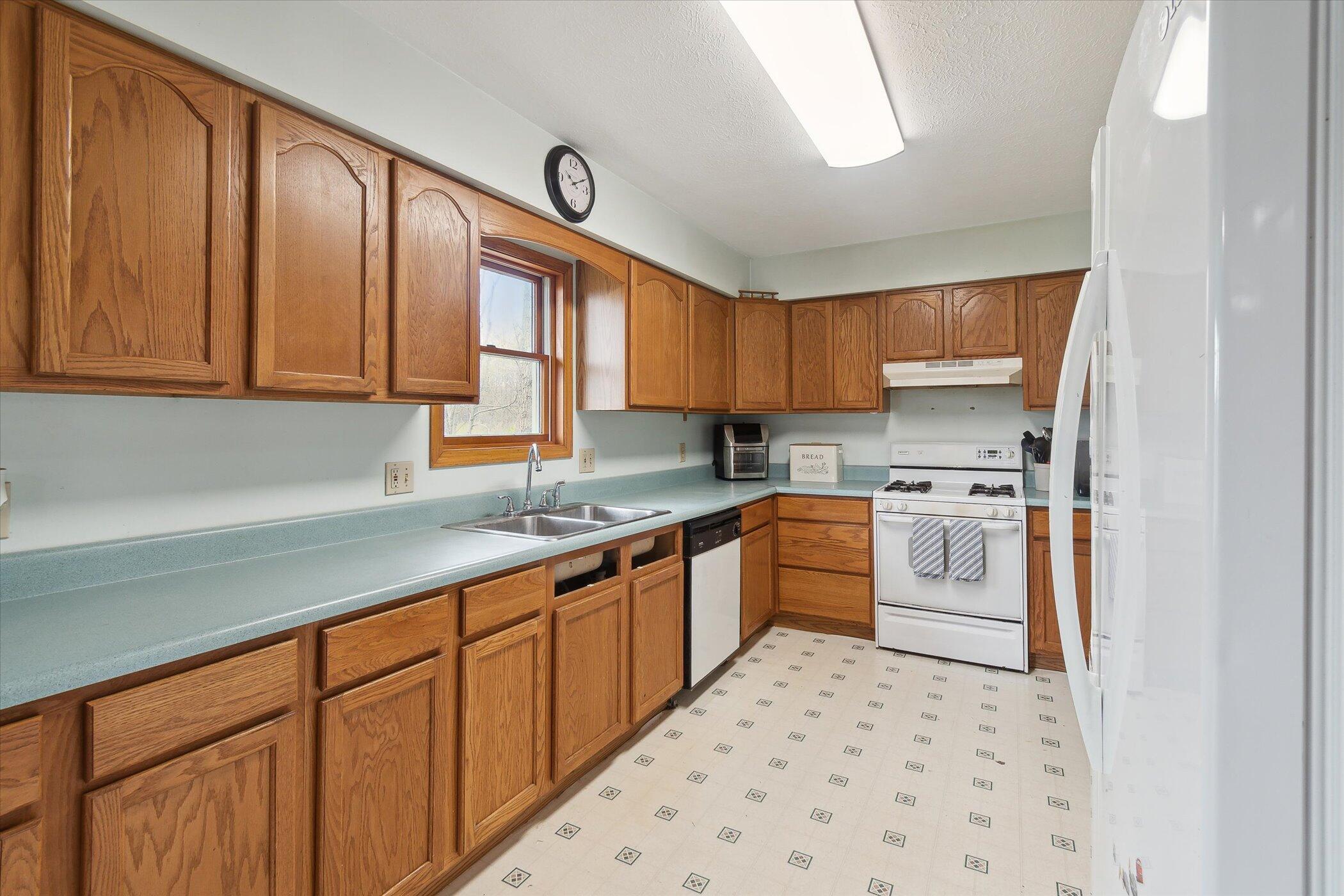 3550 East Stanton Road Stanton, MI 48888 - Photo 15 of 57 15-3350-E-Stanton-Rd-Stanton-MI-48888-Wi