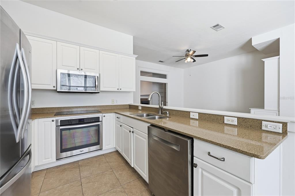 132 Northeast 4 Street Gainesville, FL 32601 - Photo 9 of 53