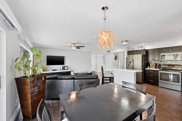 $2,800 | 5550 Coach House Circle, Unit B, Boca Raton, FL 33486