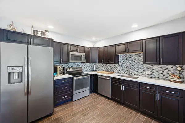 $2,800 | 5550 Coach House Circle, Unit B, Boca Raton, FL 33486