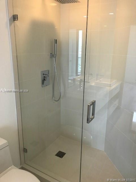55 Southwest 9th Street, Unit 2103 Miami, FL 33130 - Photo 9 of 30