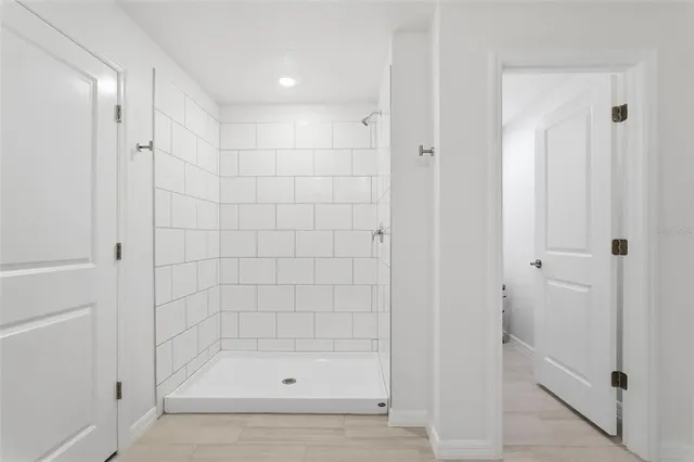 $3,300 | 8808 Bay Leaf Drive, Parrish, FL 34219