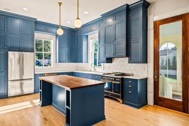 $1,450,000 | 220 St Lawrence Avenue, Janesville, WI 53545