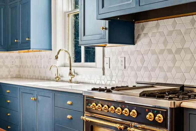 $1,450,000 | 220 St Lawrence Avenue, Janesville, WI 53545