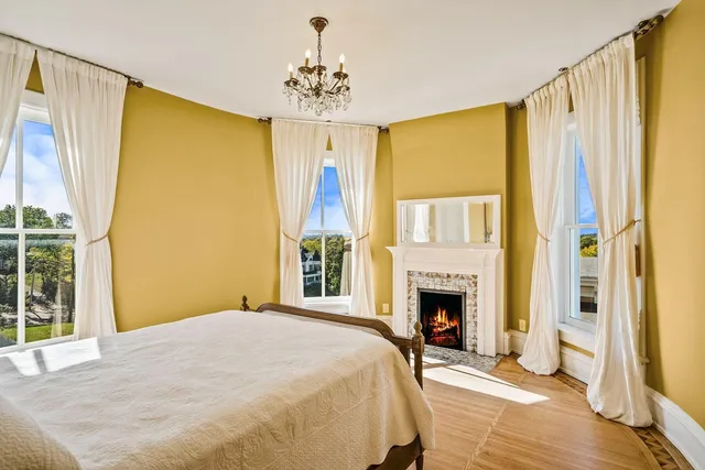 $1,450,000 | 220 St Lawrence Avenue, Janesville, WI 53545