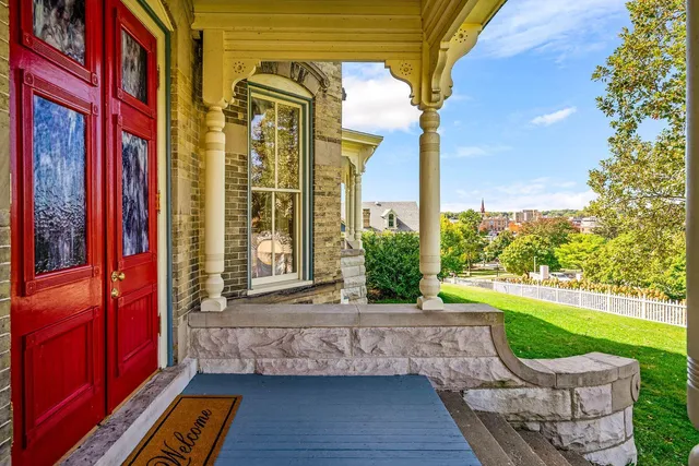 $1,450,000 | 220 St Lawrence Avenue, Janesville, WI 53545