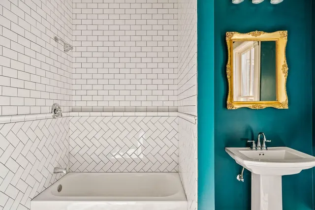 $1,450,000 | 220 St Lawrence Avenue, Janesville, WI 53545