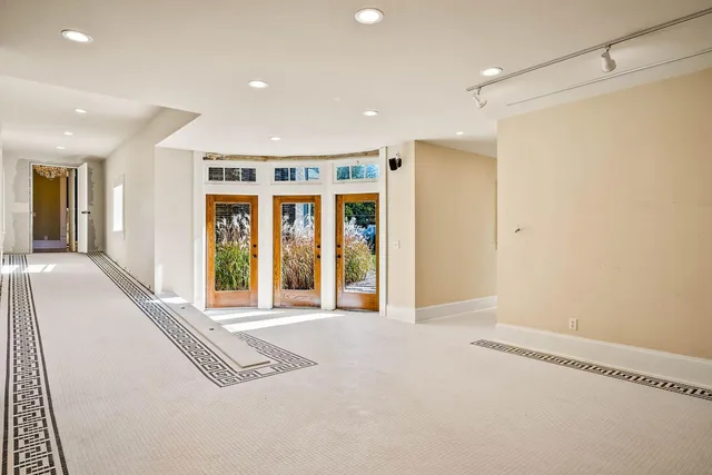 $1,450,000 | 220 St Lawrence Avenue, Janesville, WI 53545