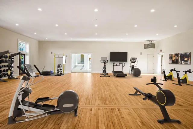 $1,450,000 | 220 St Lawrence Avenue, Janesville, WI 53545