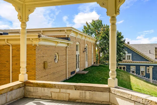 $1,450,000 | 220 St Lawrence Avenue, Janesville, WI 53545