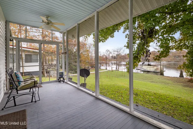 $299,000 | 286 Dr Gibson Road, Monterey, LA 71354