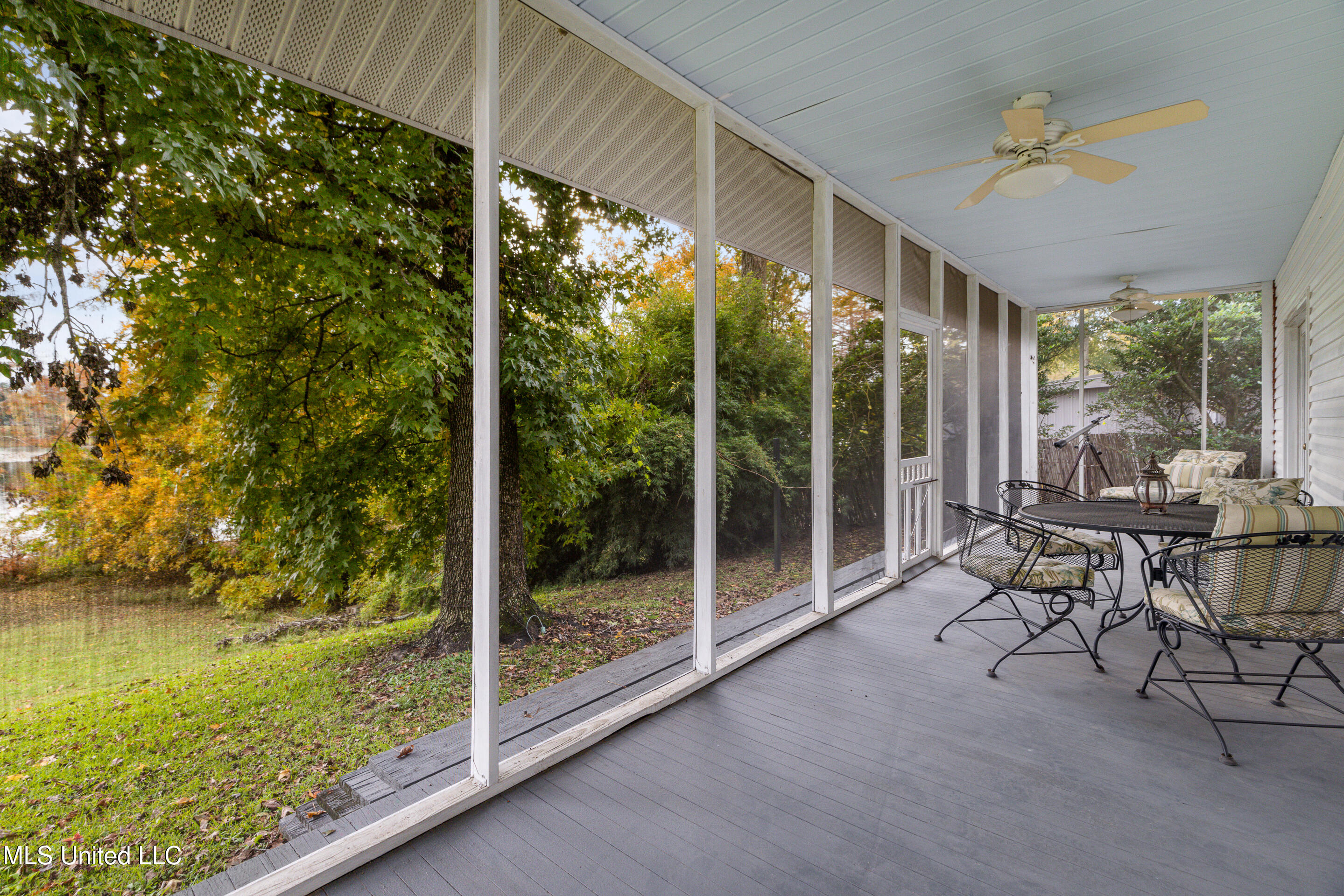 286 Dr Gibson Road Monterey, LA 71354 - Photo 22 of 50 Screened Porch