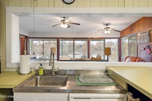 $299,000 | 286 Dr Gibson Road, Monterey, LA 71354