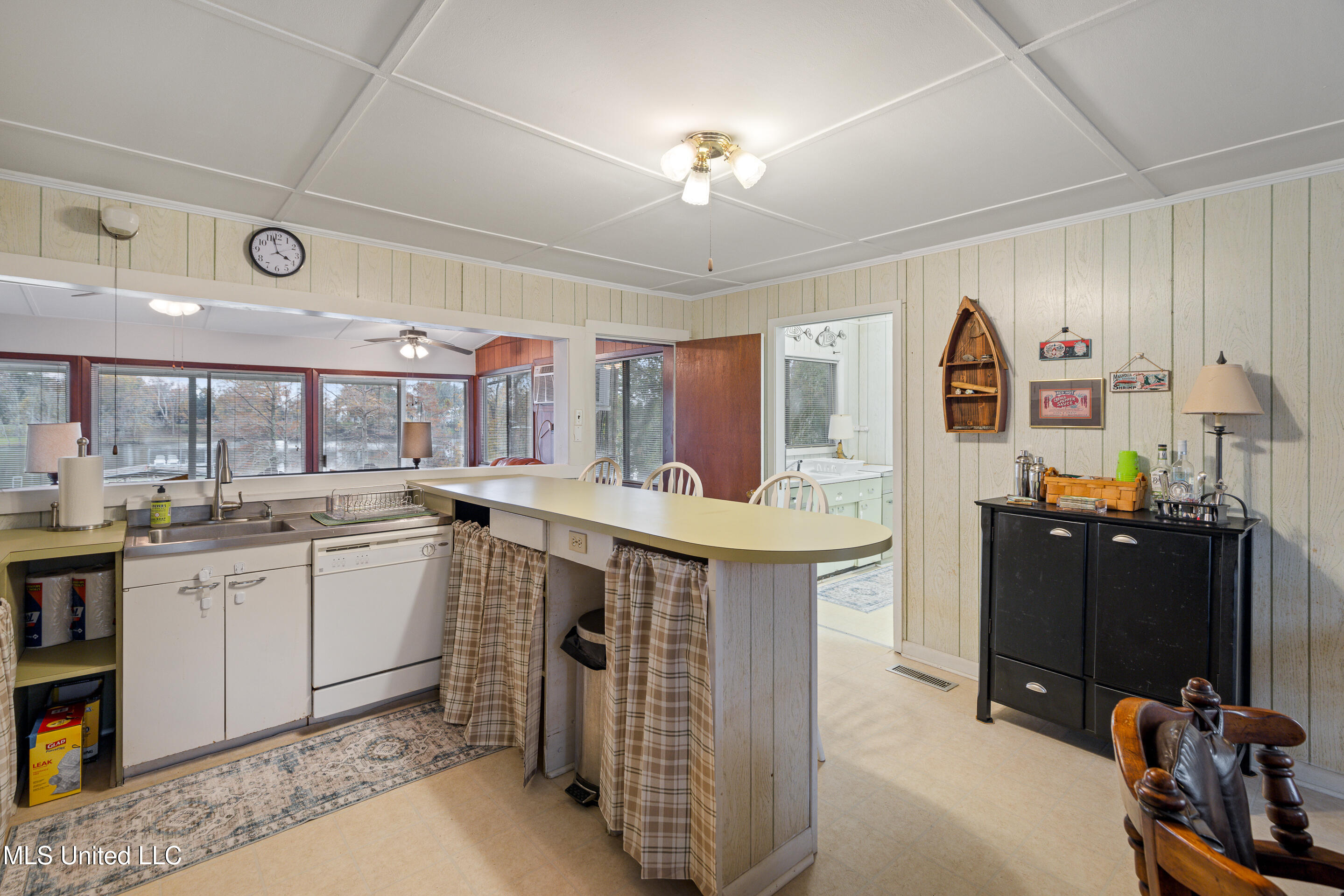 286 Dr Gibson Road Monterey, LA 71354 - Photo 34 of 50 Kitchen