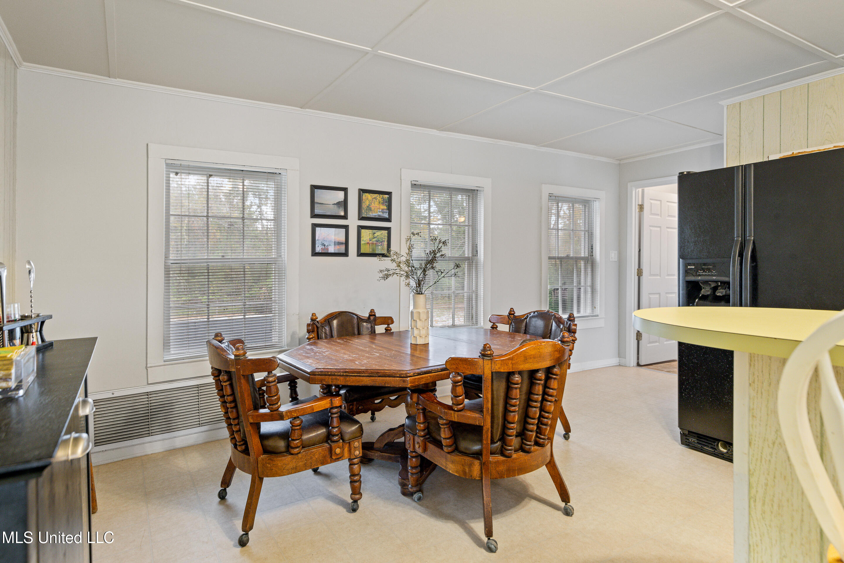 286 Dr Gibson Road Monterey, LA 71354 - Photo 38 of 50 Breakfast Area