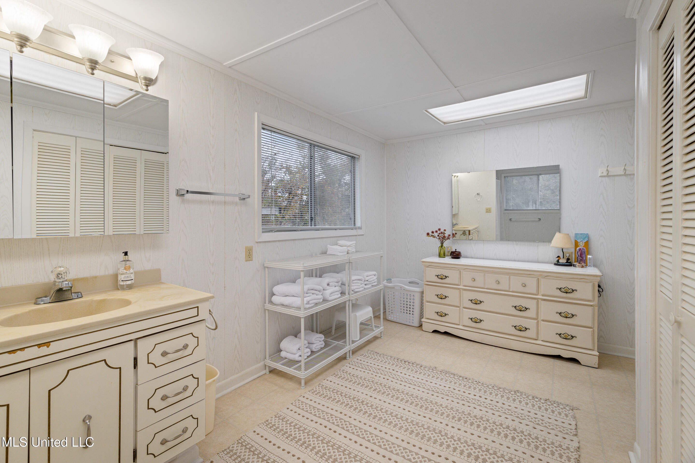 286 Dr Gibson Road Monterey, LA 71354 - Photo 46 of 50 Bathroom