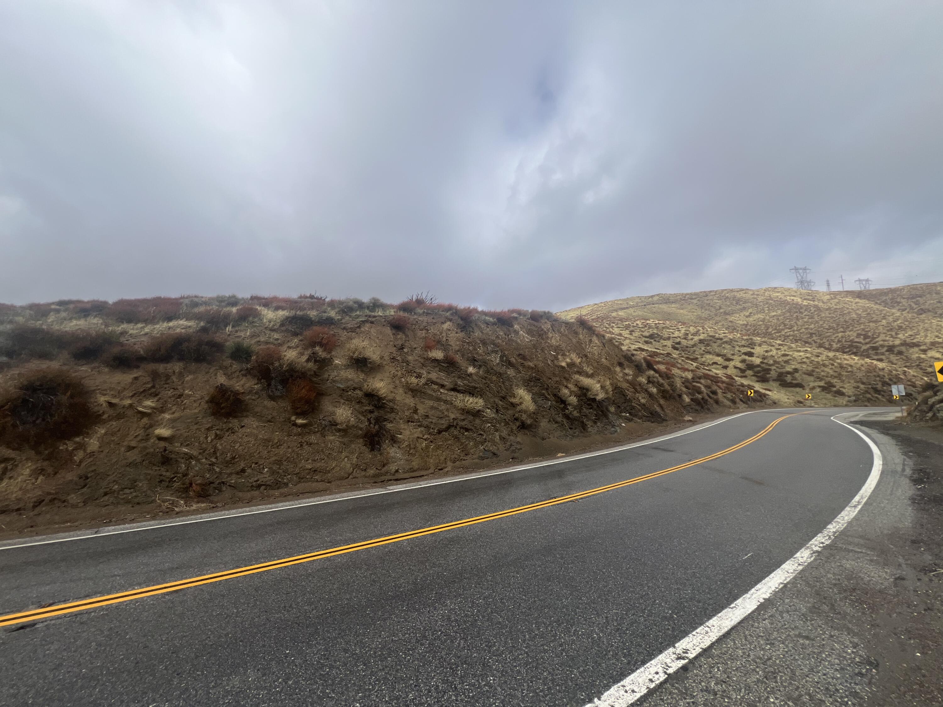 65 Stw Road Palmdale, CA 93551 - Photo 13 of 13 a view of city and mountain