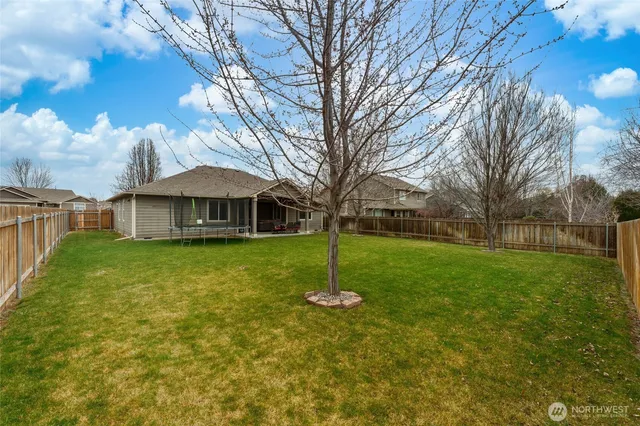 $515,000 | 221 Chapelwood Avenue, Walla Walla, WA 99362