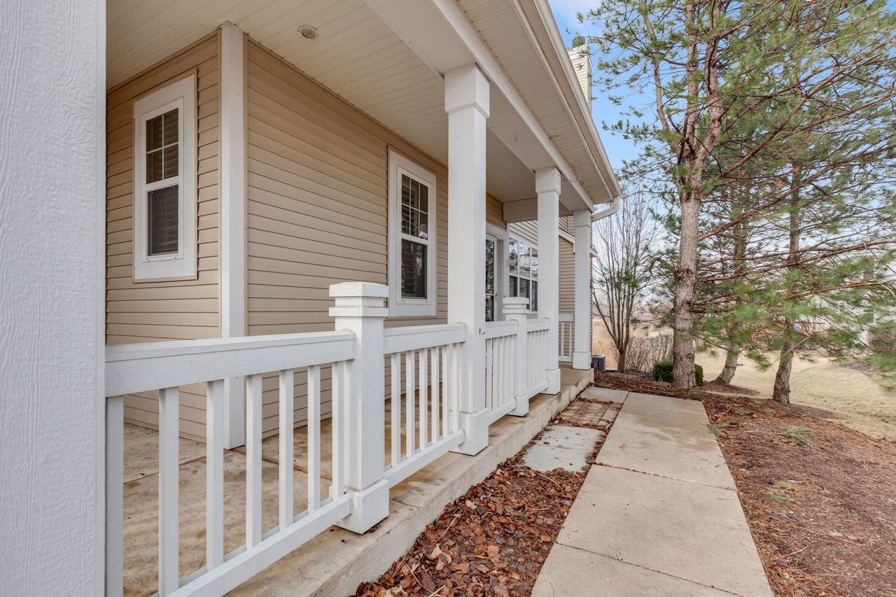 2805 Cattail Court, Unit D Wauconda, IL 60084 - Photo 2 of 30 a view of a house with a small yard