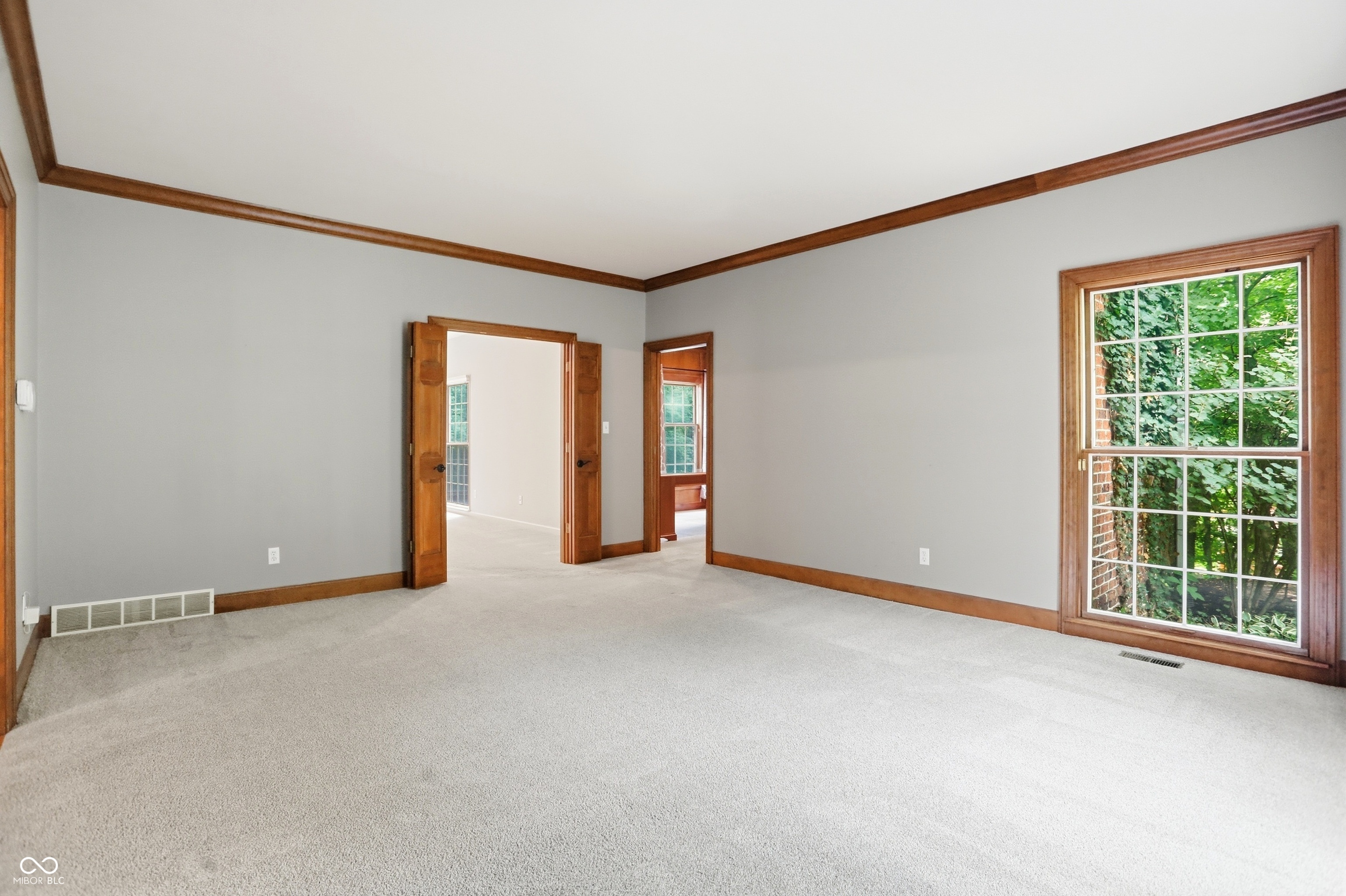 8820 Mud Creek Road Indianapolis, IN 46256 - Photo 5 of 136