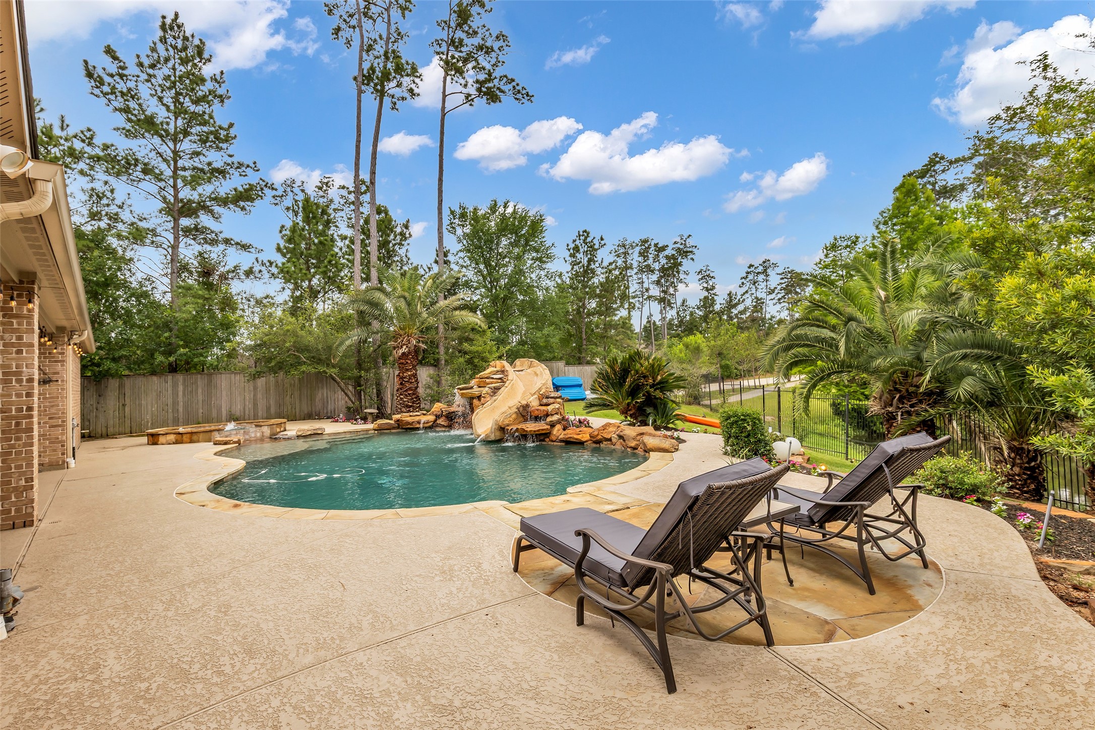 3 Mosaic Point Place Spring, TX 77389 - Photo 37 of 46