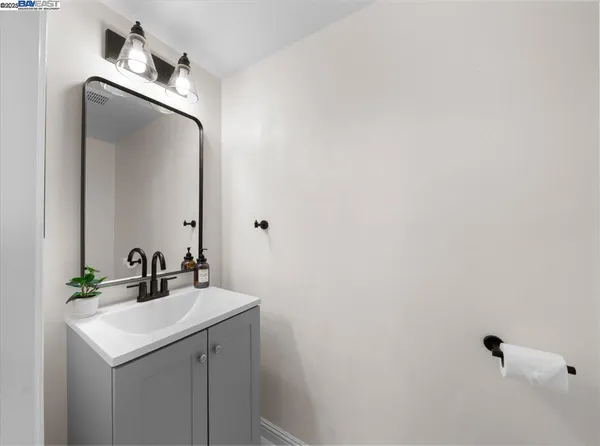 $689,000 | 427 Chalda Way, Moraga, CA 94556