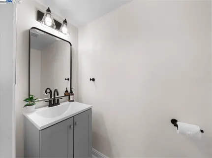 $725,000 | 427 Chalda Way, Moraga, CA 94556