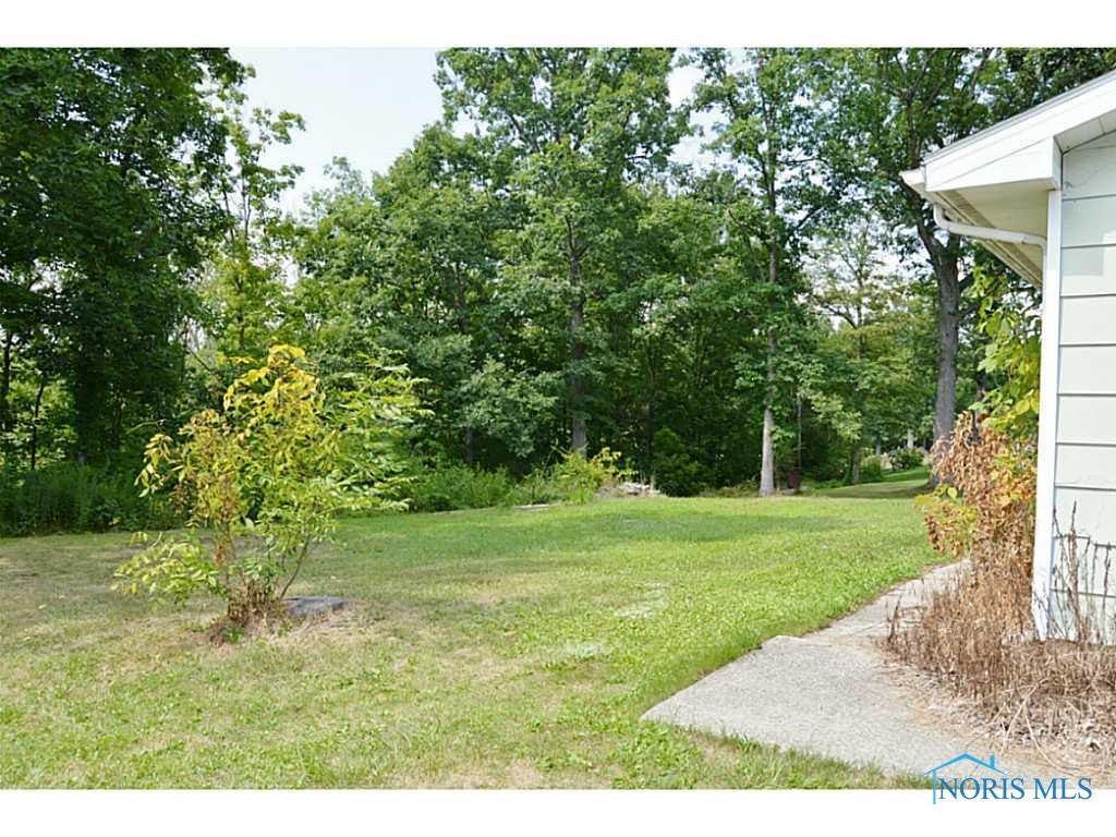 4148 Timberlane Road Defiance, OH 43512 - Photo 20 of 20 Yard/Garden.