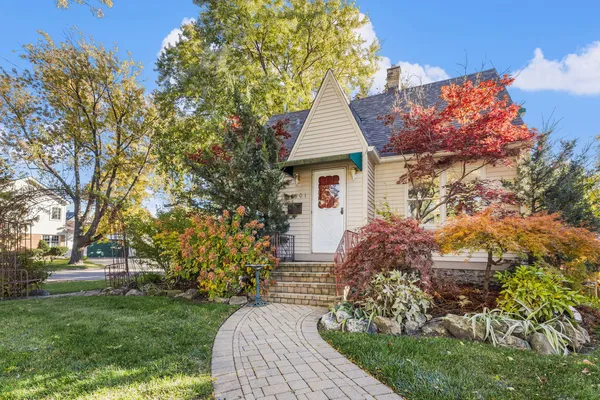$450,000 | 6901 Church Street, Morton Grove, IL 60053