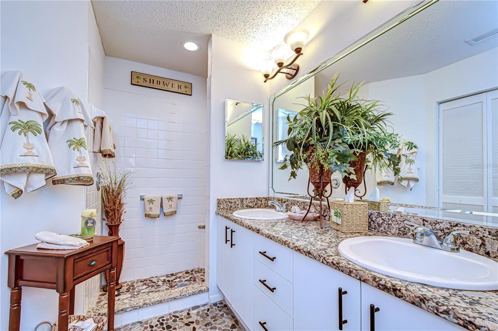 6543 Pine Walk Drive New Port Richey, FL 34655 - Photo 32 of 43
