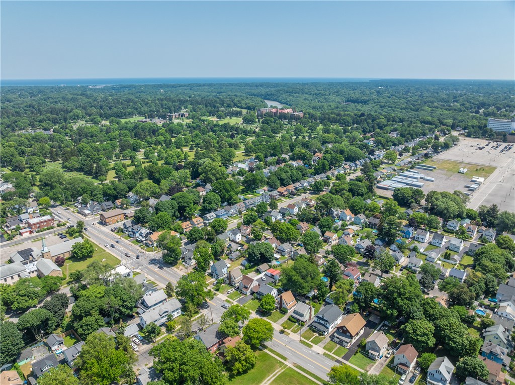 84 Mayflower Street Rochester, NY 14615 - Photo 4 of 23