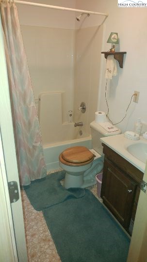 102 Spring Branch Road Beech Mountain, NC 28604 - Photo 3 of 17 Gallery Image 3