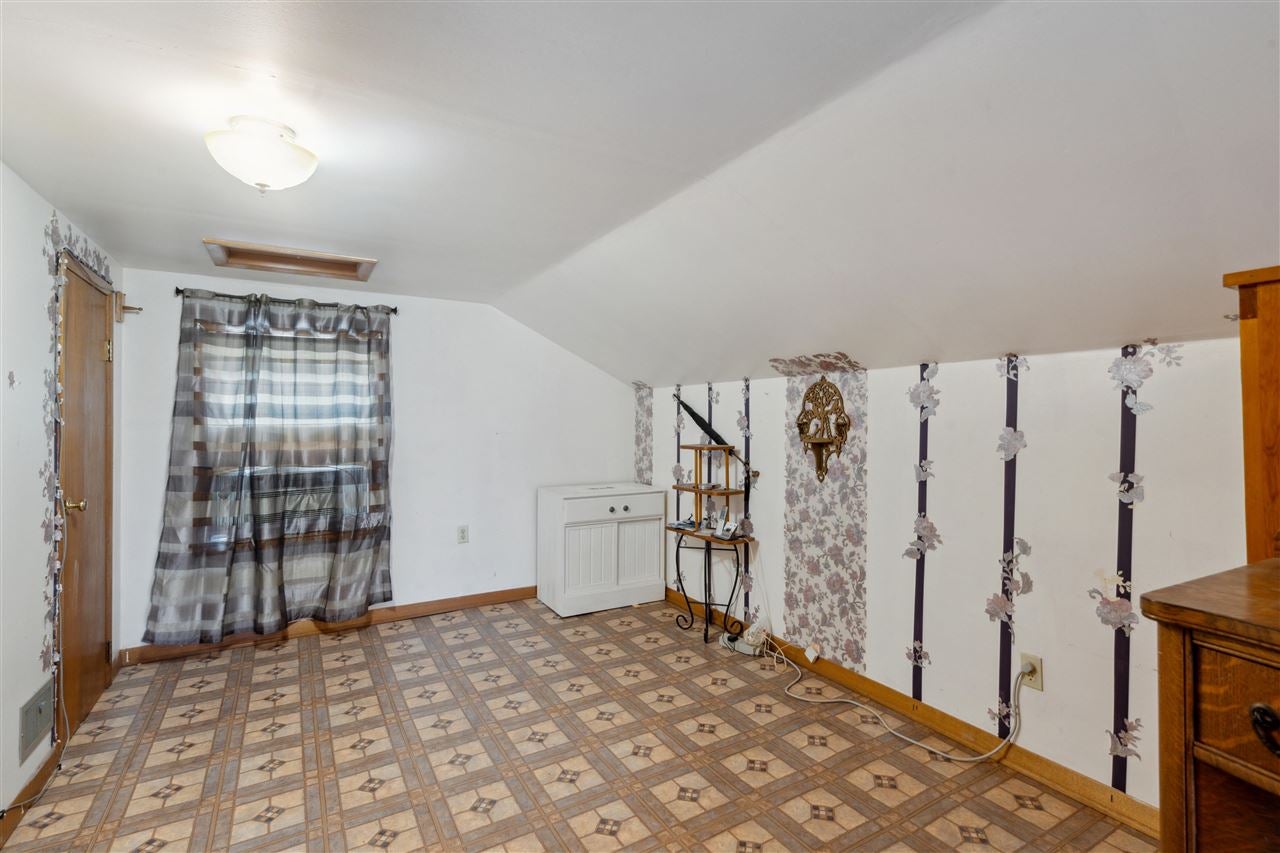 104 Jones Street Southeast Shellsburg, IA 52332 - Photo 20 of 30 Gallery Image 20
