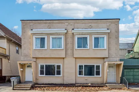 $284,900 | 1337 North 43rd Street, Unit 1341, Milwaukee, WI 53208