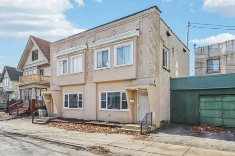 $284,900 | 1337 North 43rd Street, Unit 1341, Milwaukee, WI 53208