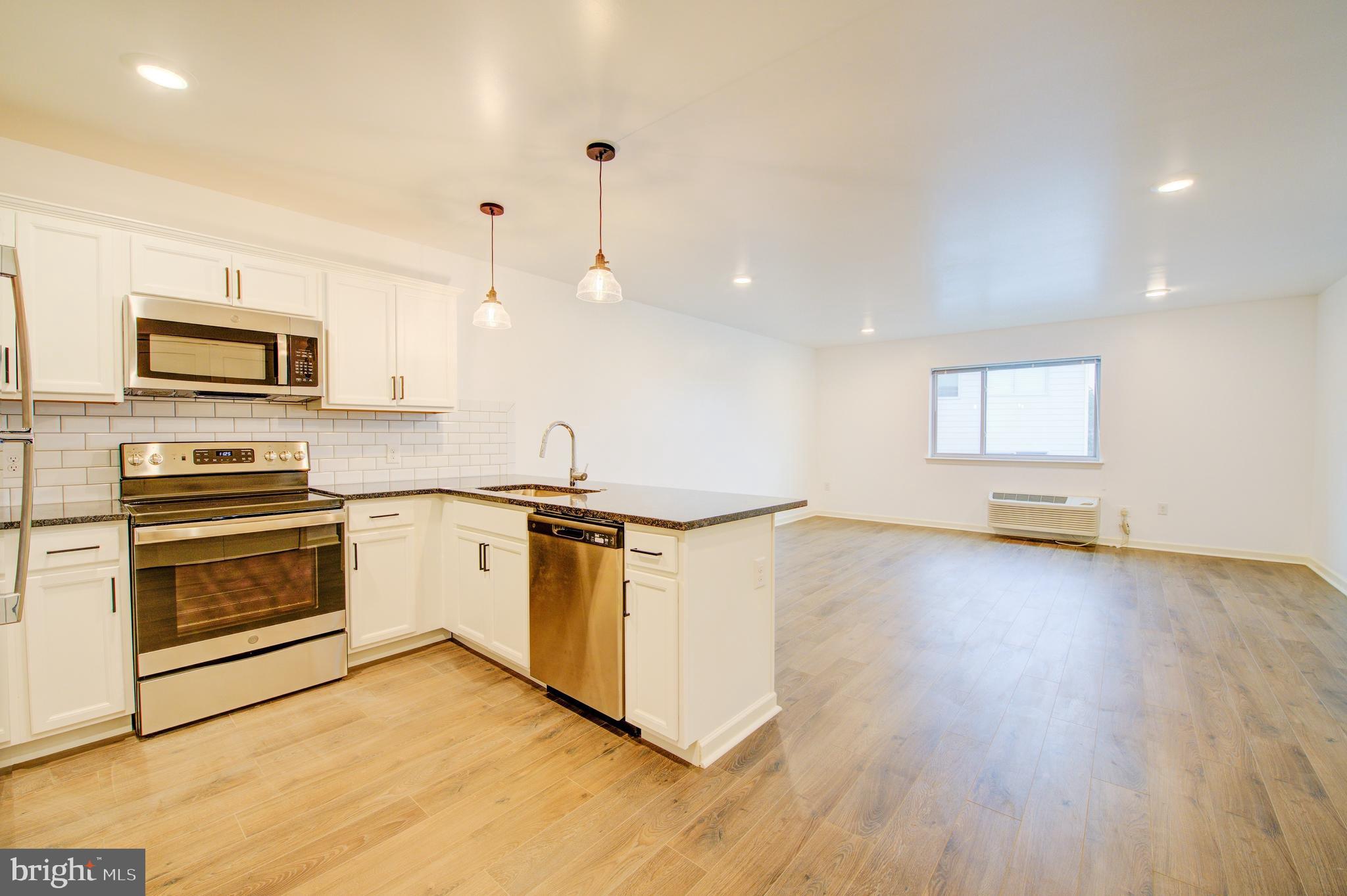 6649 Ridge Avenue, Unit B305 Philadelphia, PA 19128 - Photo 1 of 14